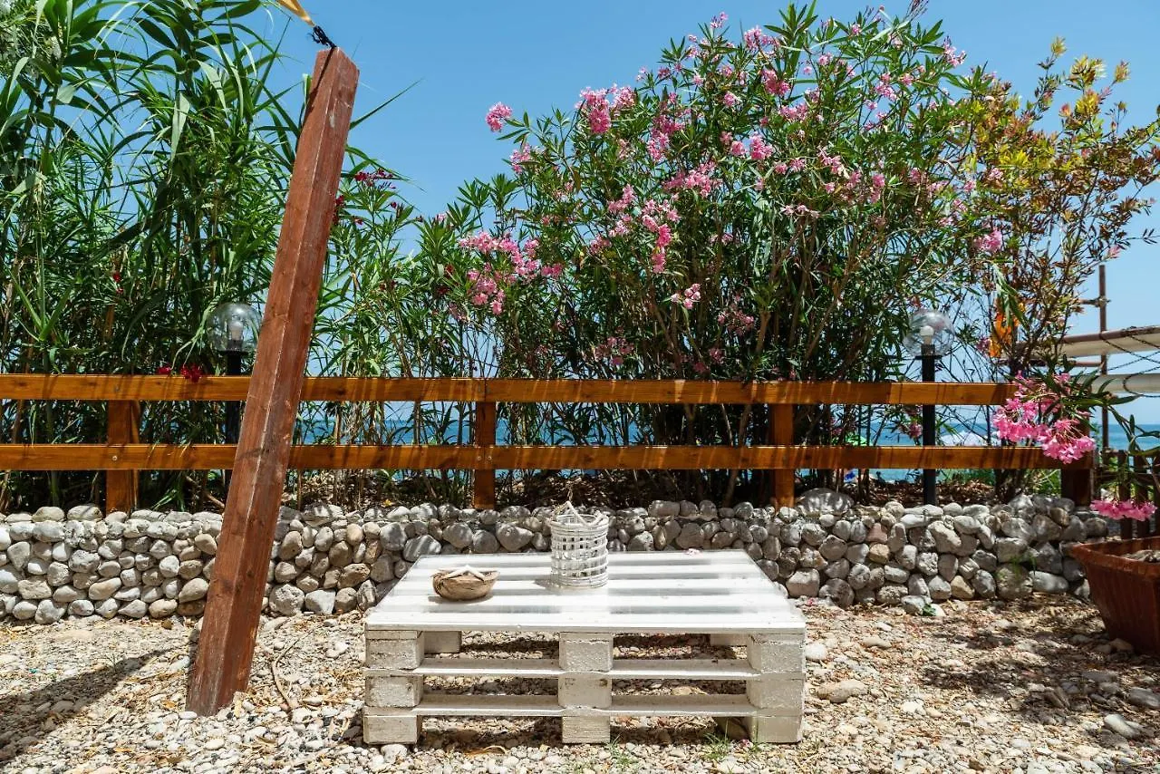 Dimore Di Mare - Beachfront Apartments Santa Flavia 0*,  Italy