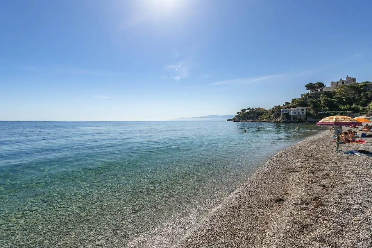 Dimore Di Mare - Beachfront Apartments Santa Flavia