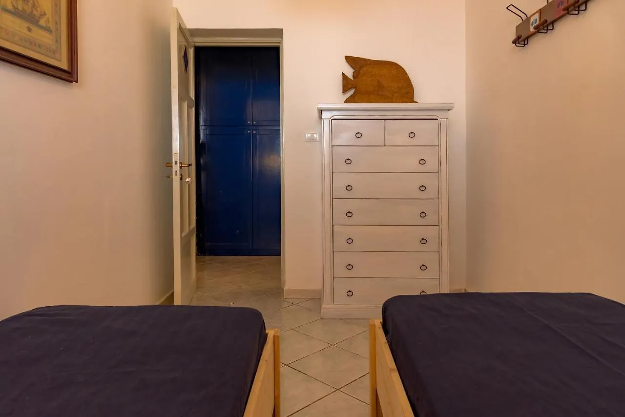 Dimore Di Mare - Beachfront Apartments Santa Flavia Holiday home