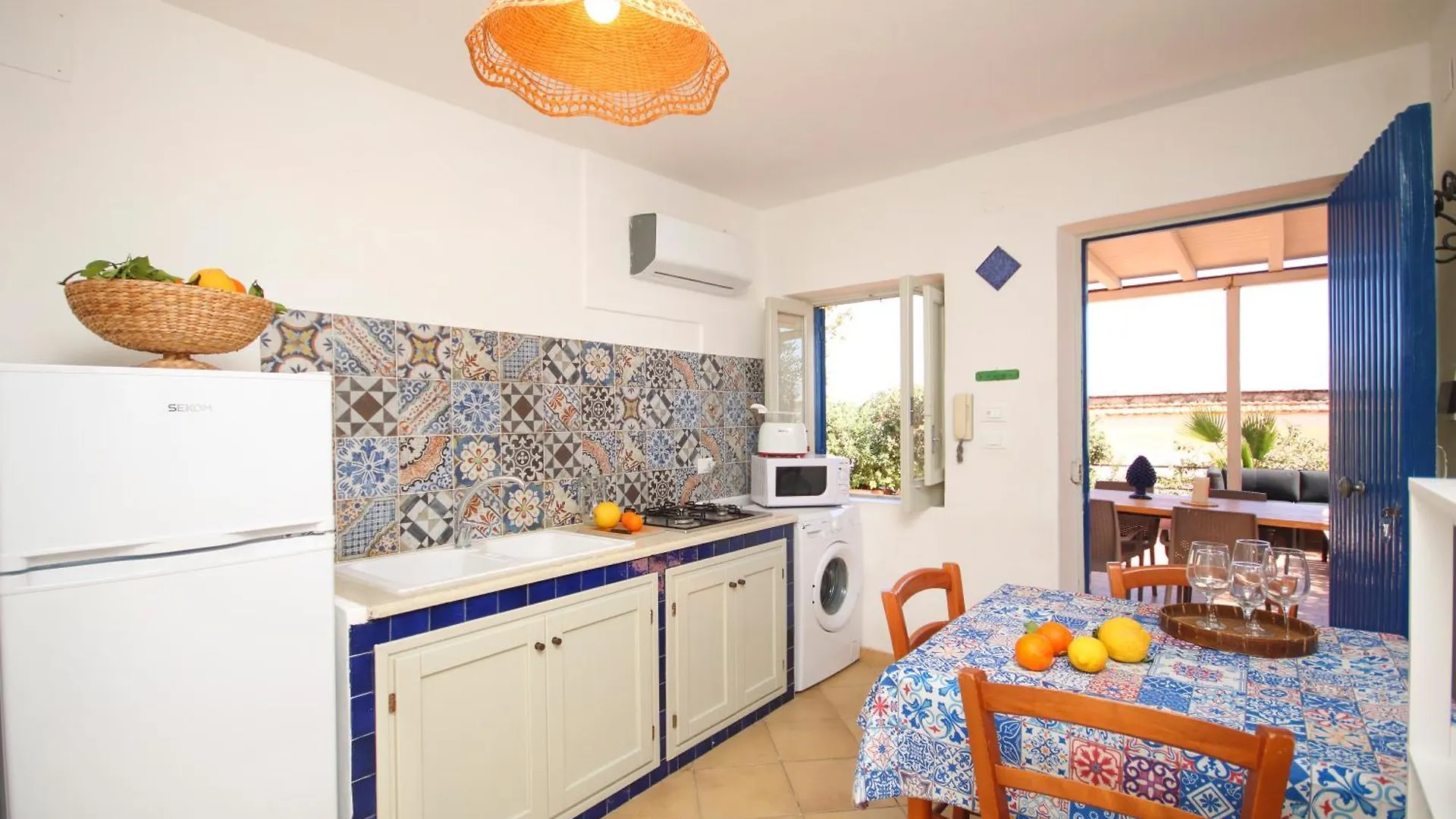 Dimore Di Mare - Beachfront Apartments Santa Flavia