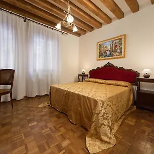 At 2 Minutes From San Marco Square , Venedig Italien