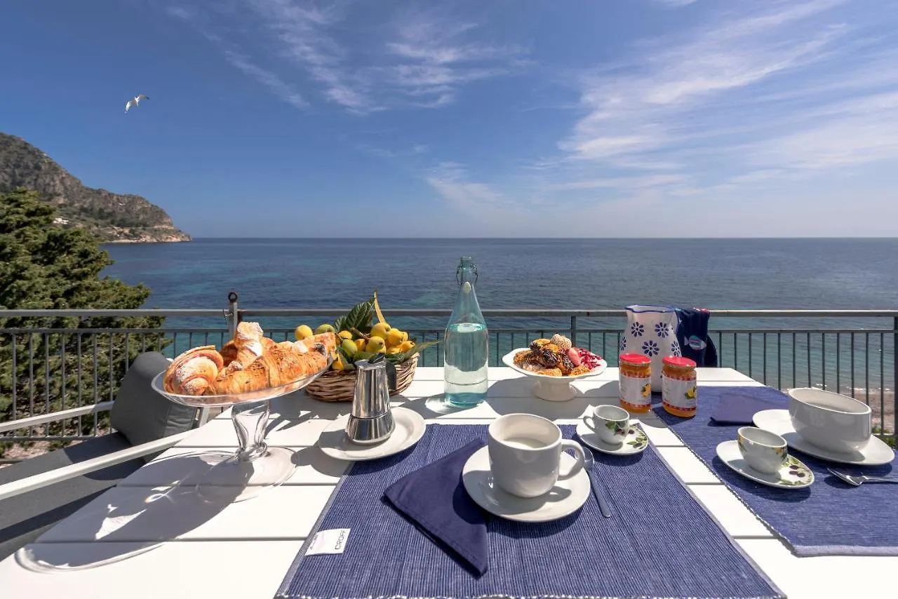 Dimore Di Mare - Beachfront Apartments Santa Flavia