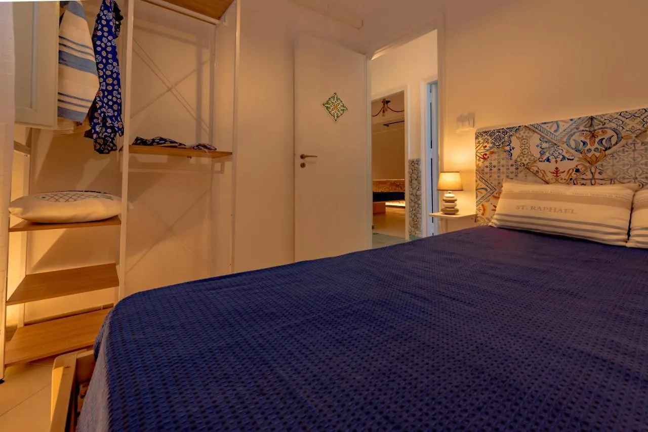 בית נופש סנטה פלביה Dimore Di Mare - Beachfront Apartments
