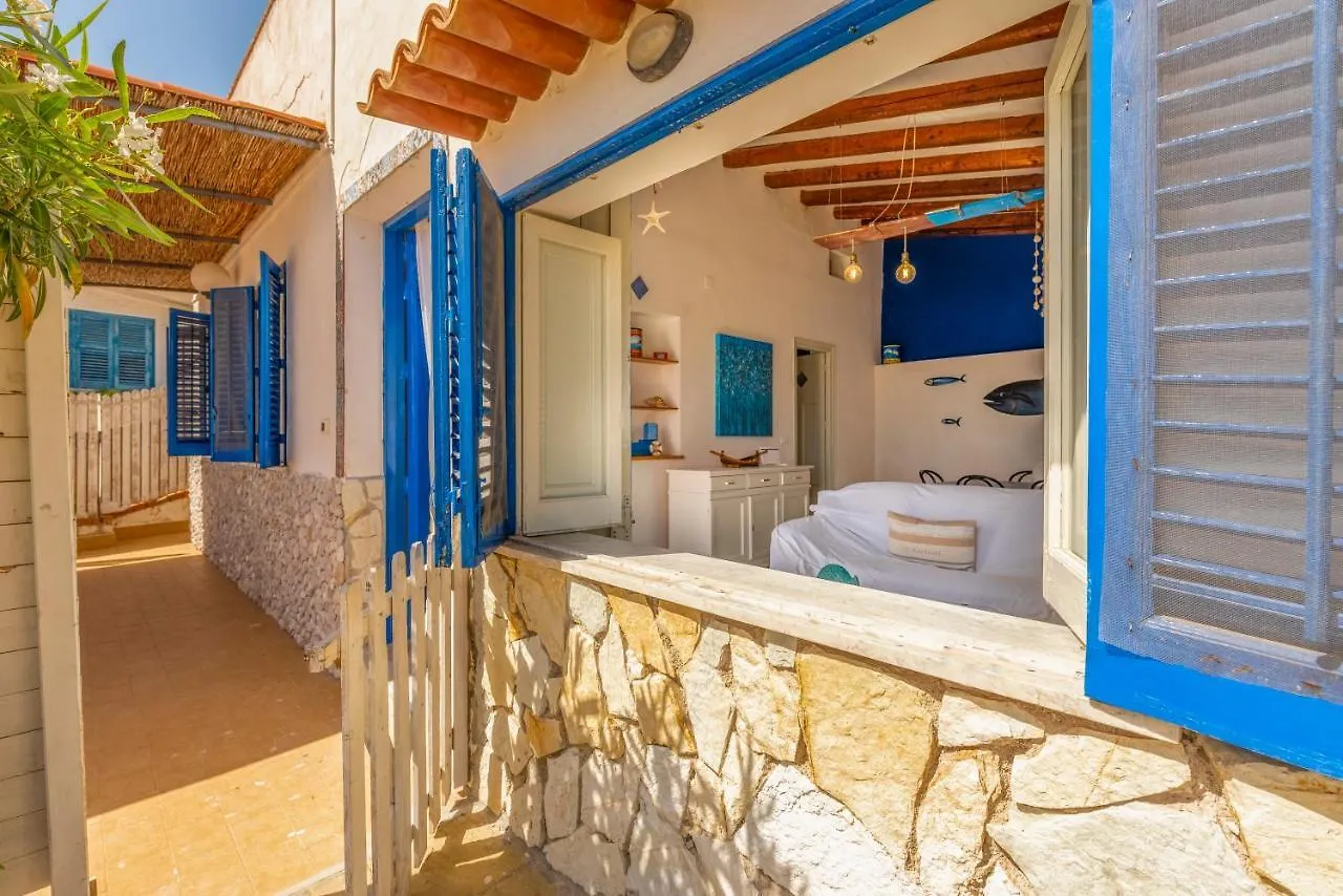 Dimore Di Mare - Beachfront Apartments Santa Flavia Holiday home