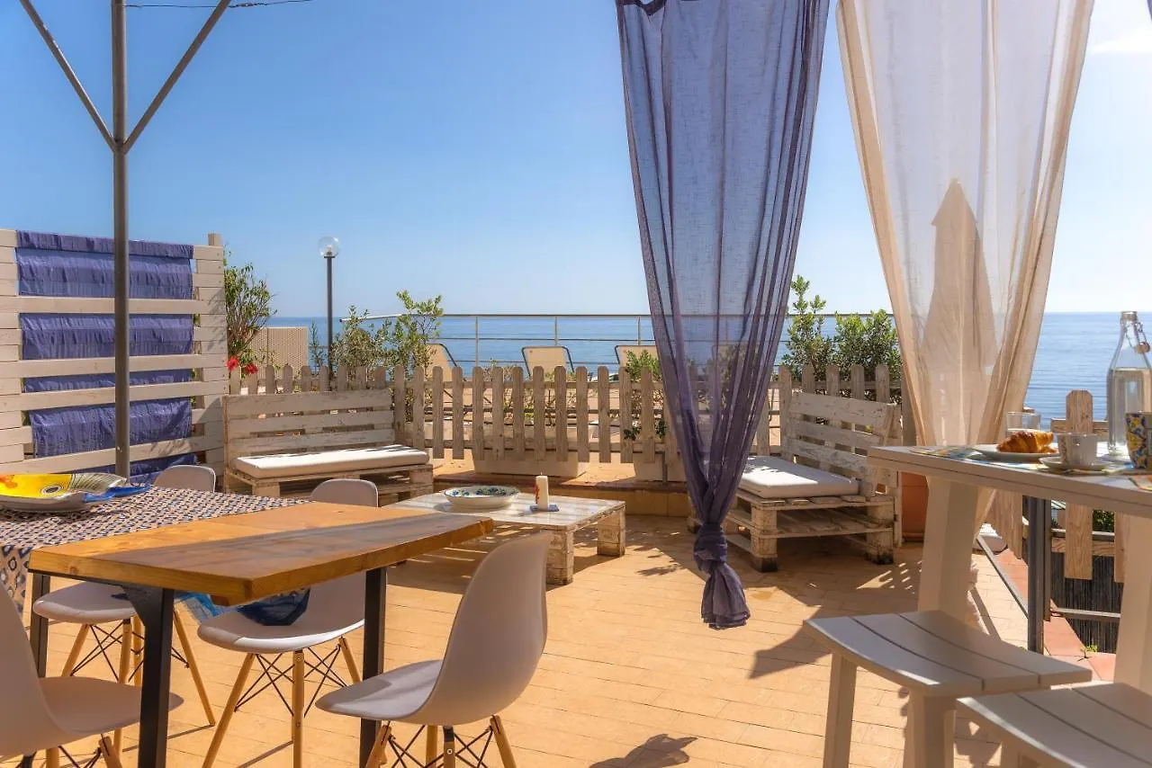 סנטה פלביה Dimore Di Mare - Beachfront Apartments בית נופש