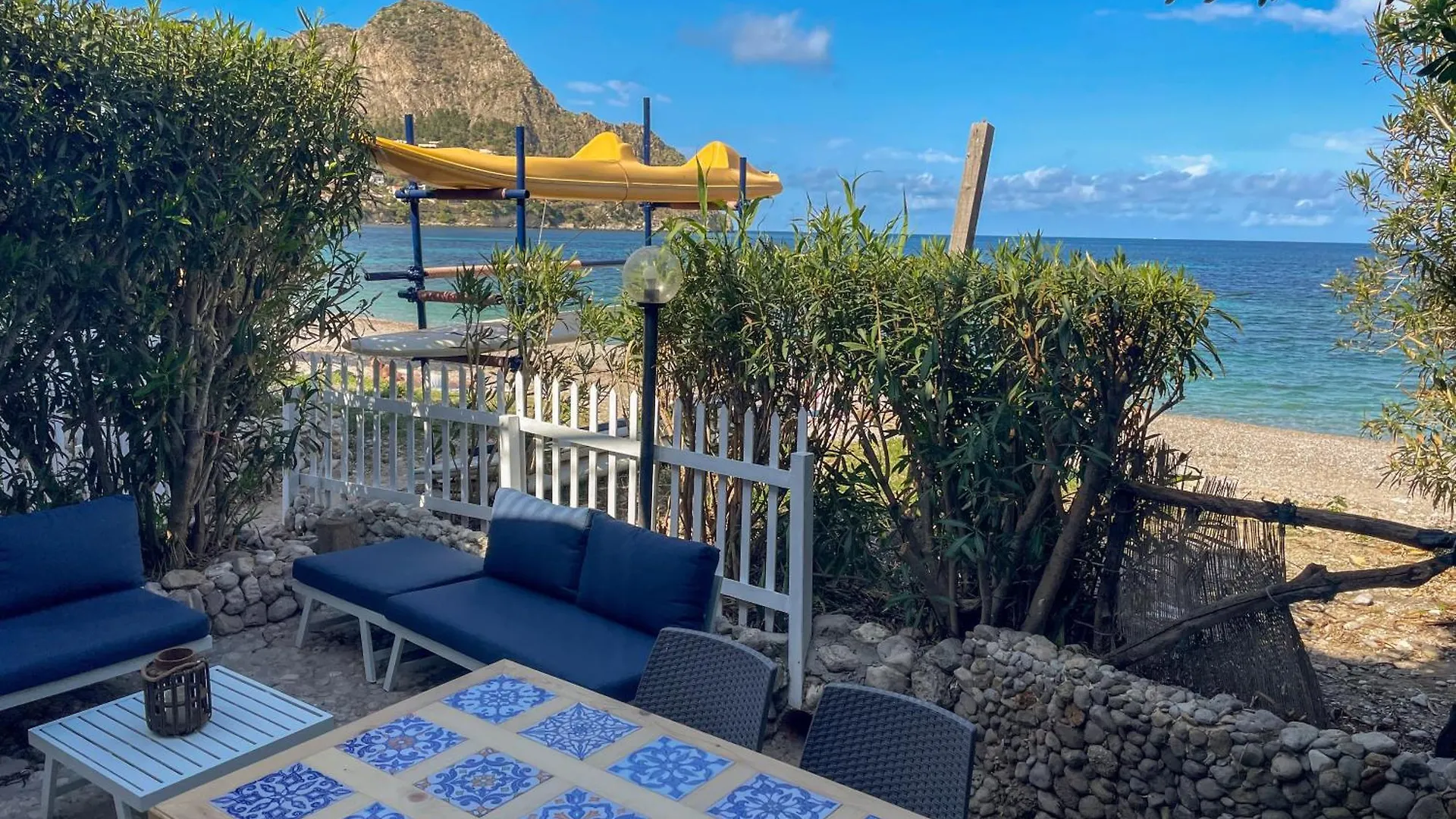 Dimore Di Mare - Beachfront Apartments Santa Flavia Italien